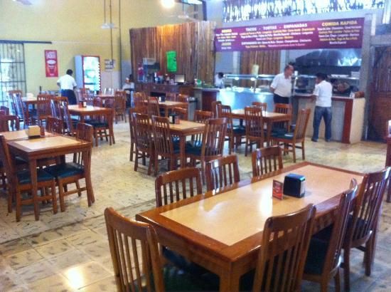 El Mundo Maya Restaurant